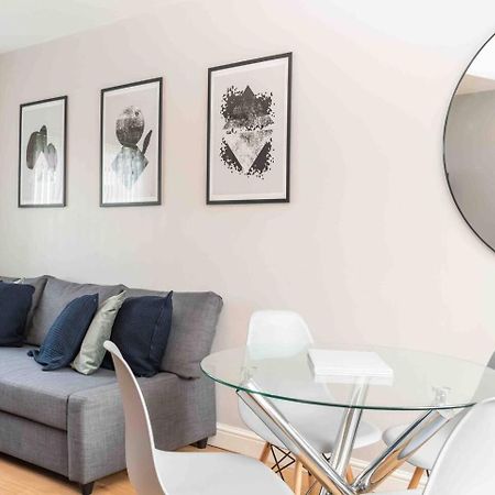 Comfortable And Convenient 3 Bedroom House With Parking Handsworth Exteriér fotografie